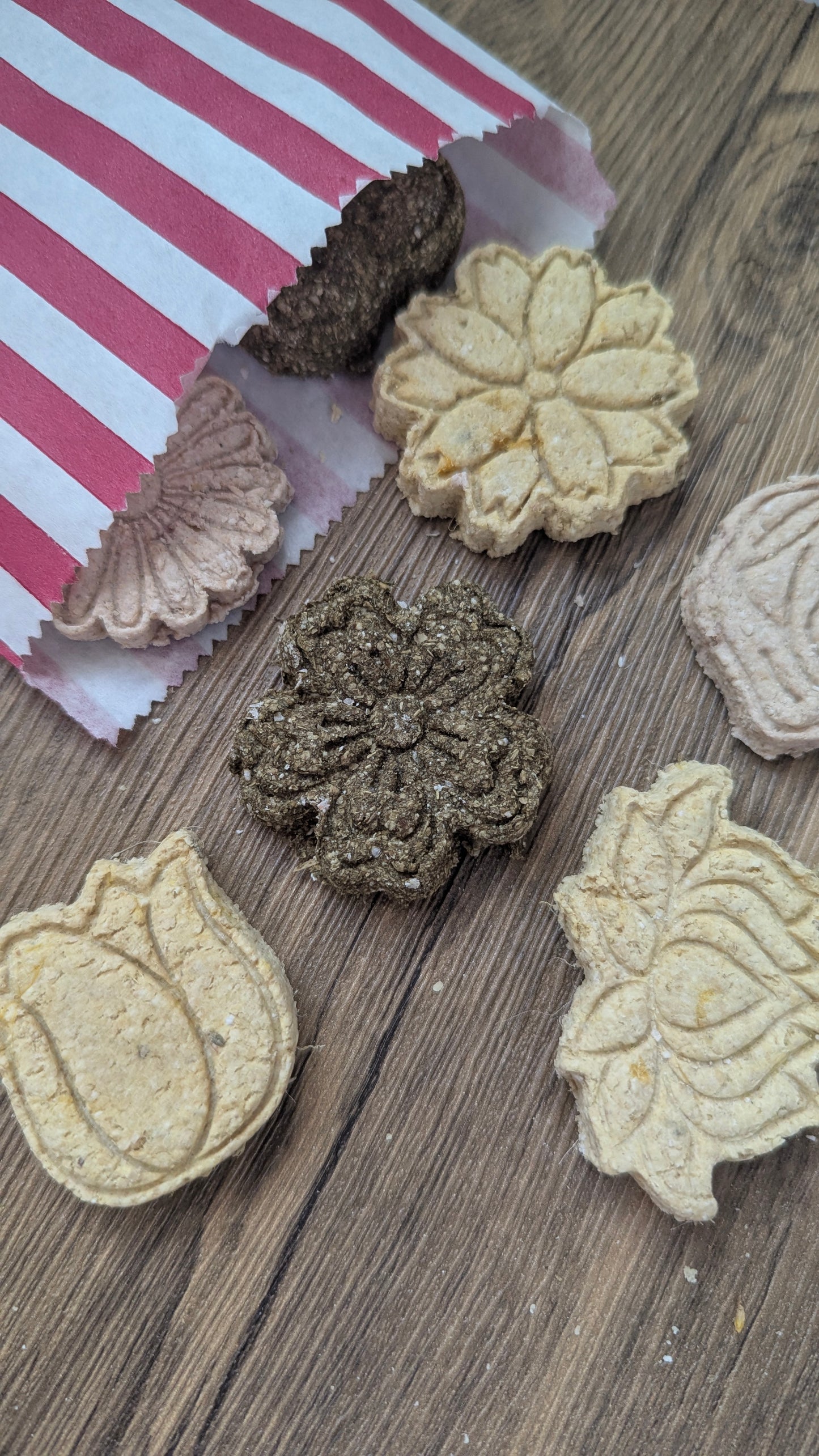 Mixed flavour flower shaped treats