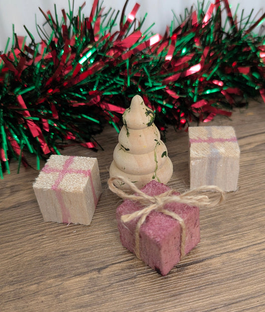 Christmas tree and presents chew toy