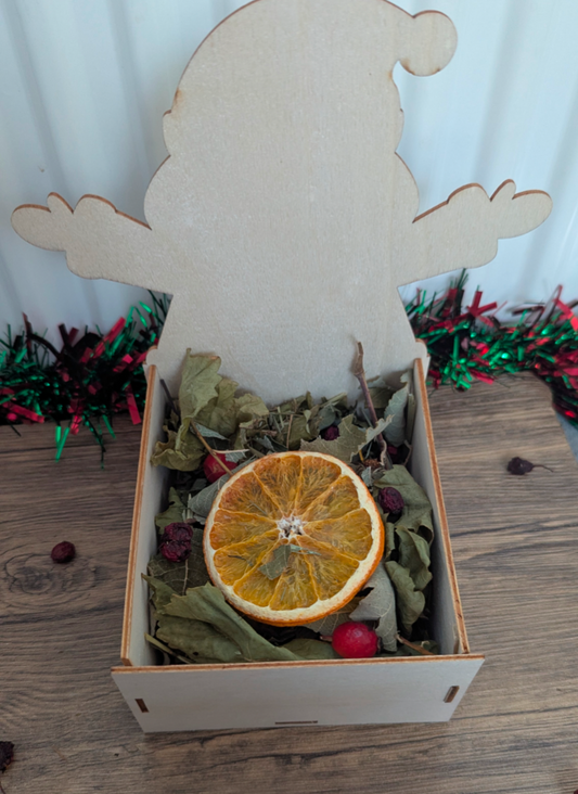 Forage filled Christmas box/bowl