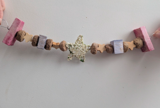 Stare themed Christmas garland chew toy